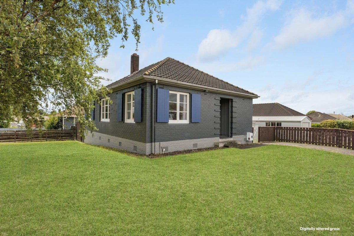 97 Rangiora Avenue, Roslyn, Palmerston North - Carousel 1