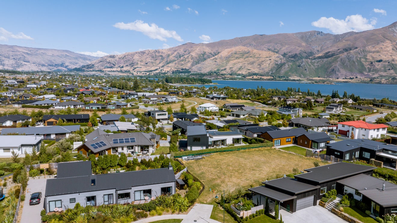 7 Avalanche Place, Wanaka, Wanaka - Carousel 10