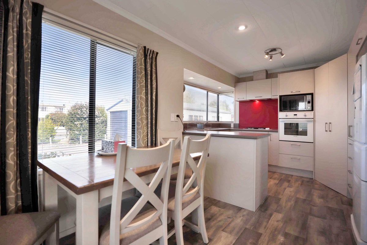 39 Leeston Street, Hampstead, Ashburton - Carousel 2