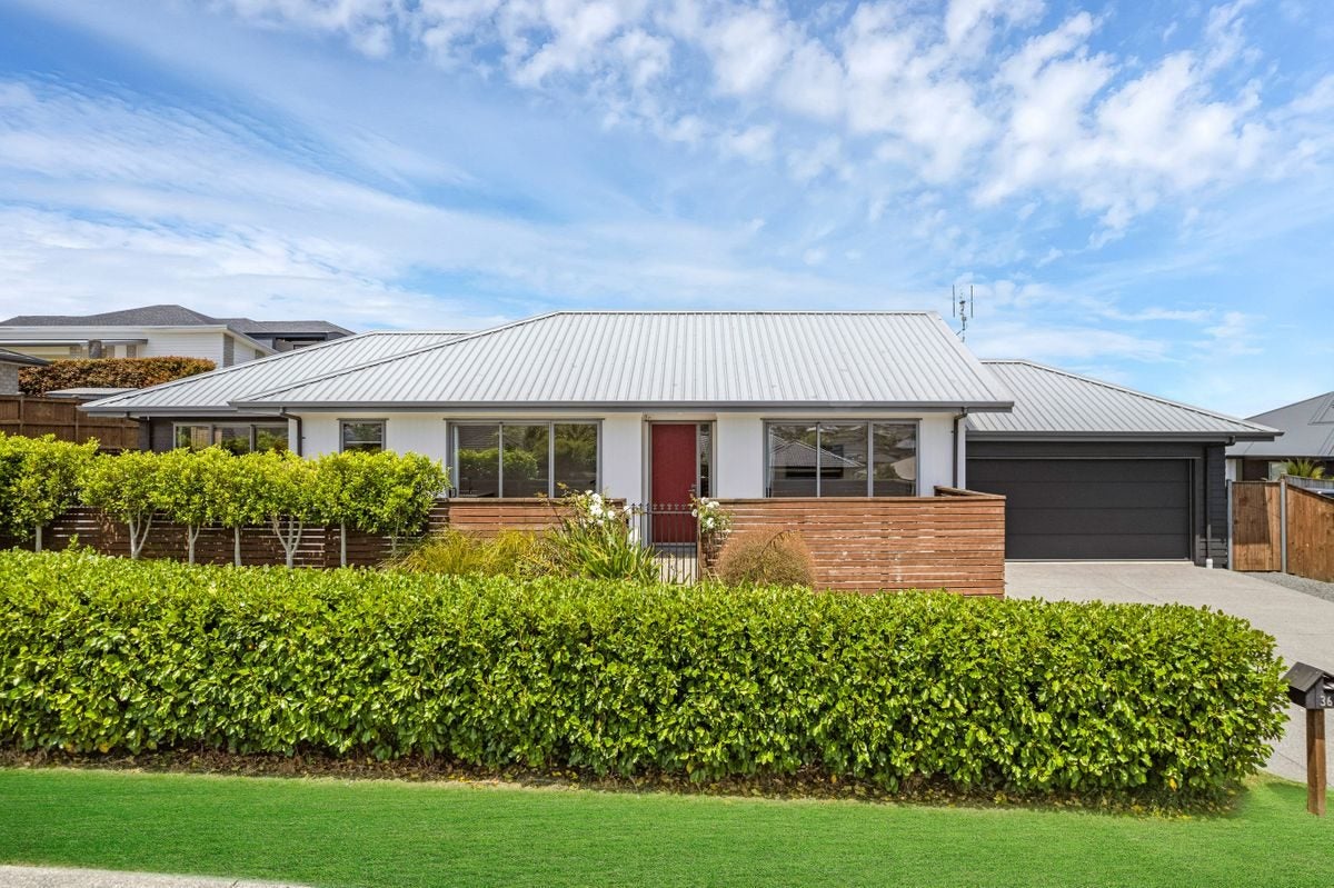 36 Hillpark Drive, Pokeno - Carousel 1