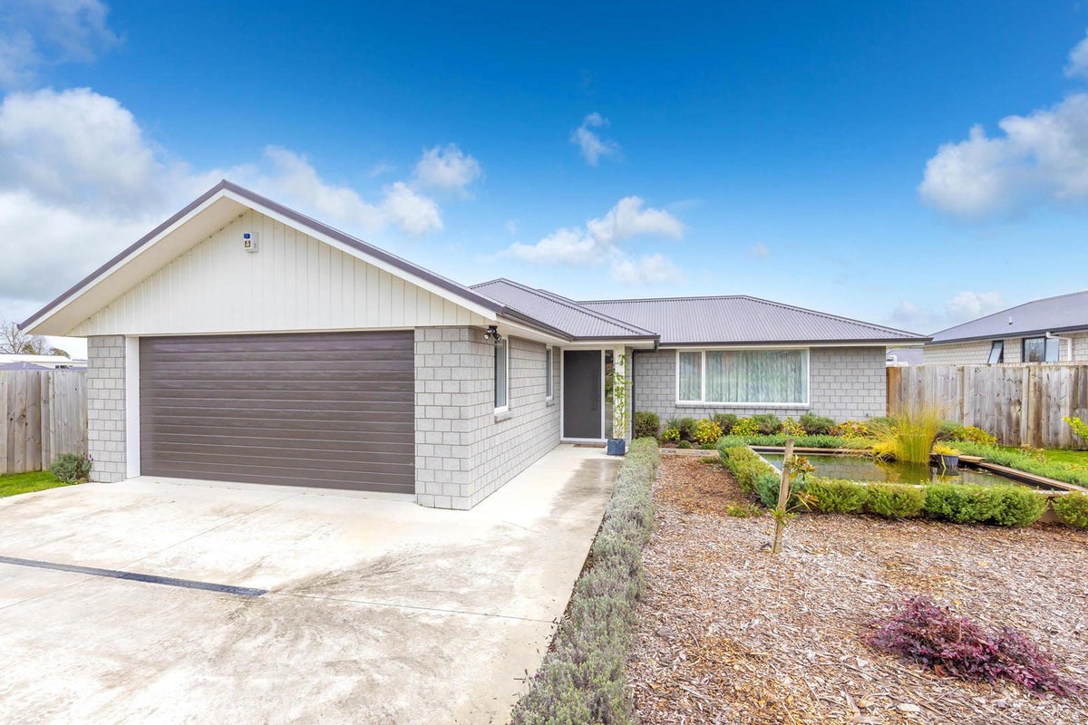 1 Karamu Lane, Kihikihi, Te Awamutu - Carousel 2