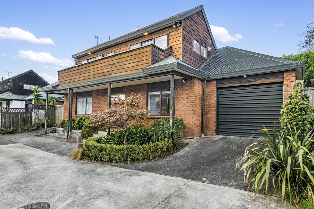 8C Kawerau Avenue, Devonport, Auckland - Carousel 2