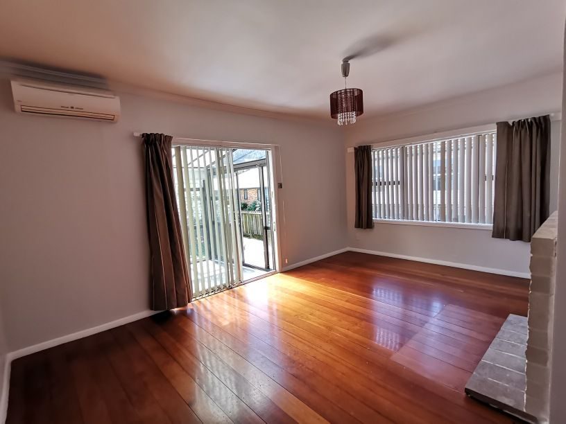 9 Hinau Street, Tawa, Wellington - Carousel 2