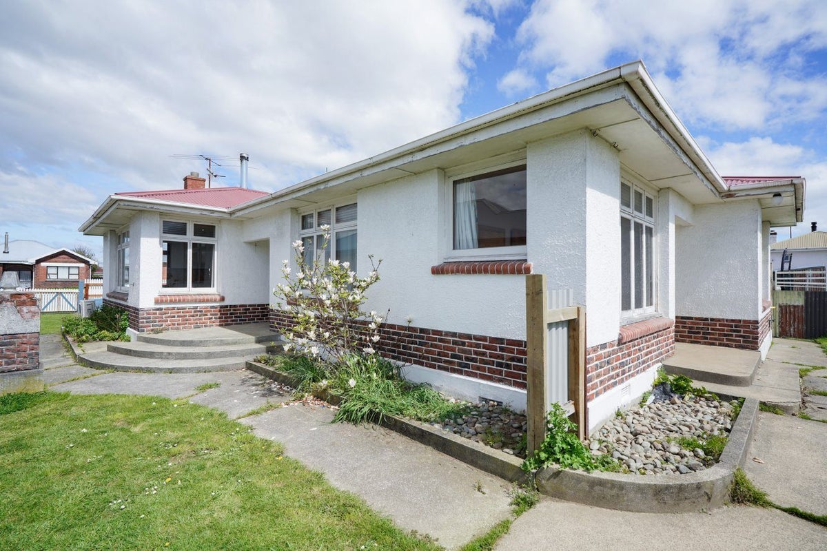 54 Martin Street, Strathern, Invercargill - Carousel 1