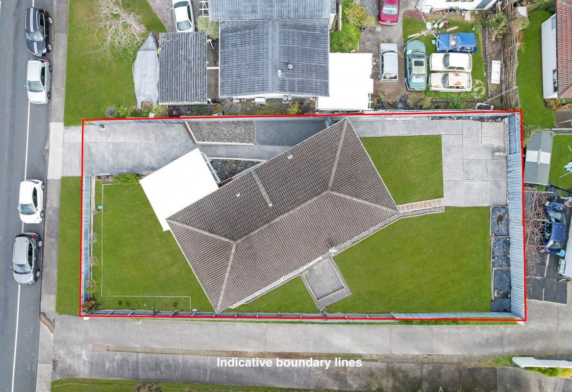 99 Sycamore Drive, Sunnynook, Auckland - Carousel 26