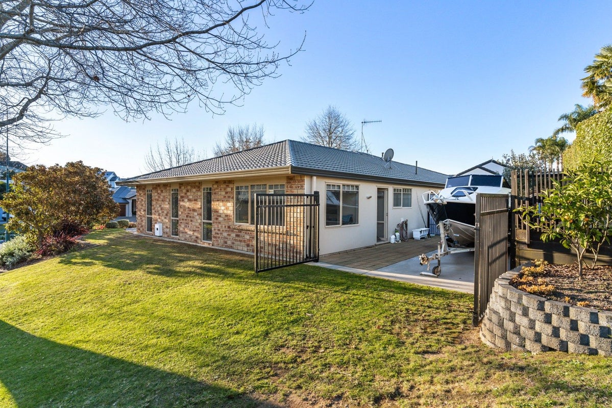 30 Beaumaris Boulevard, Bethlehem, Tauranga - Carousel 21