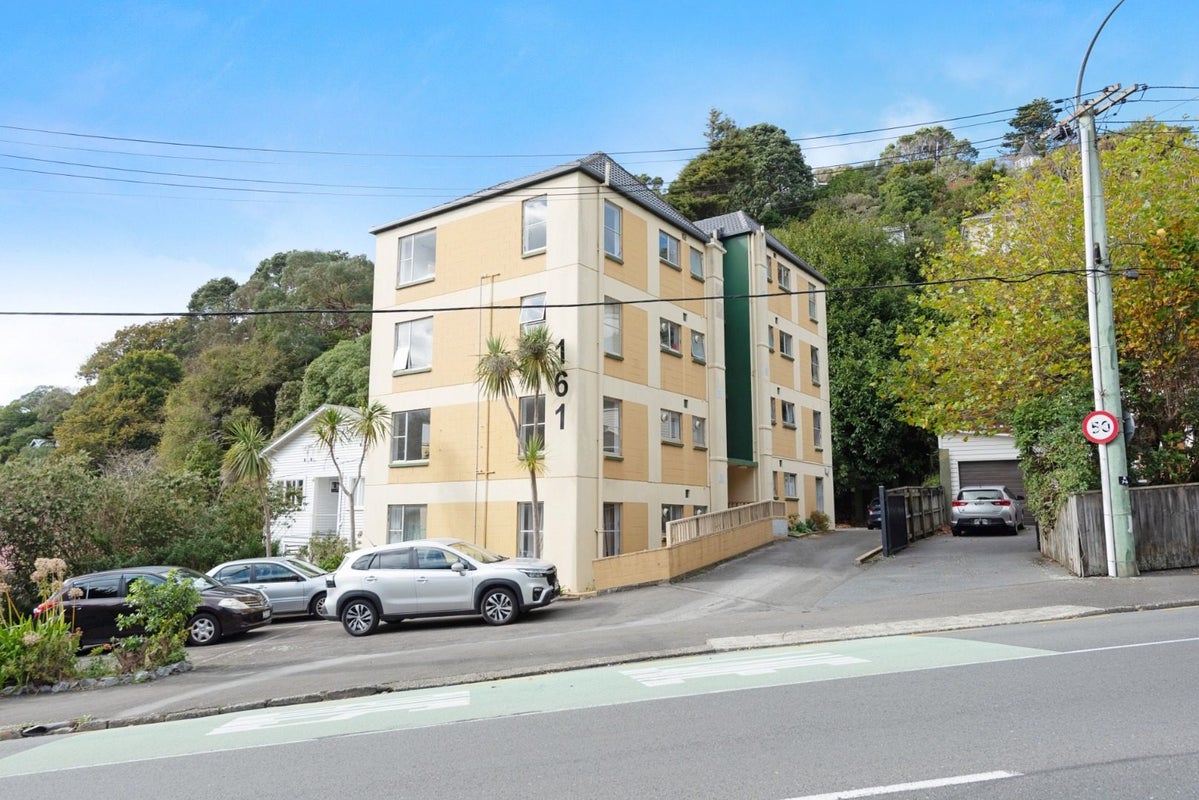 2/161 Glenmore Street, Kelburn, Wellington - Carousel 7