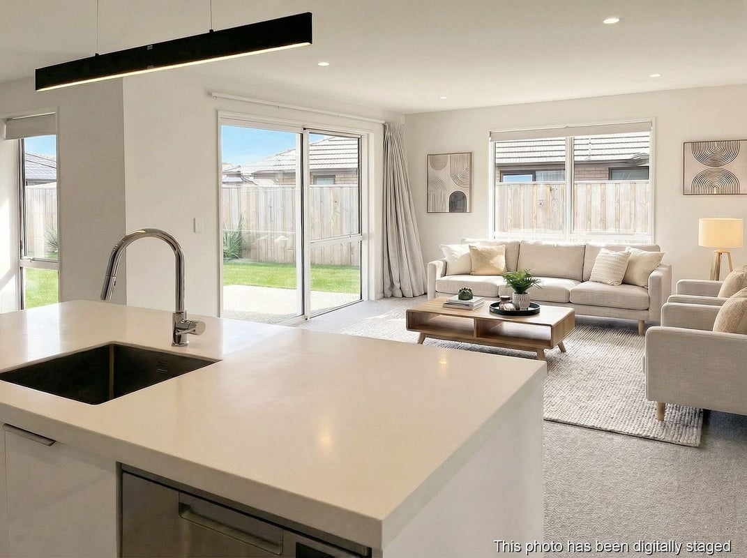 8 Clare Street, Woodend, Woodend - Carousel 1