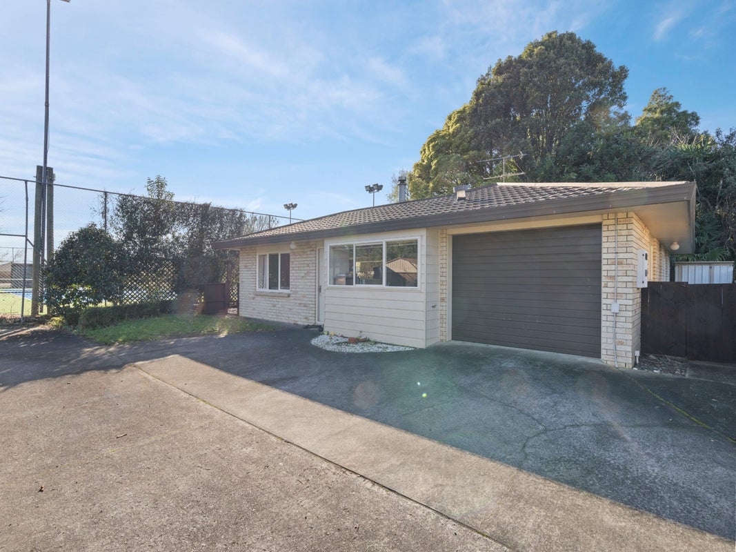 42E Kitchener Road, Waiuku, Waiuku - Carousel 1