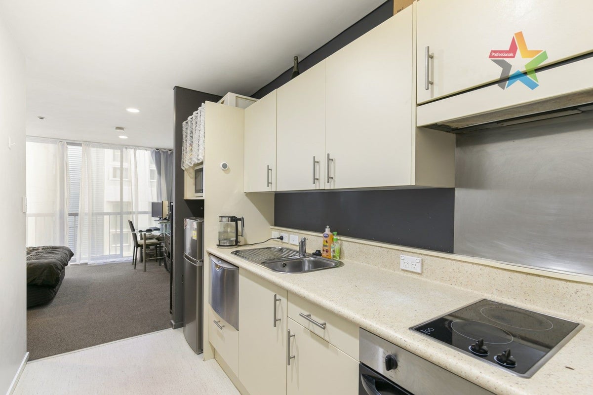 310/9 Gilmer Terrace, Wellington Central, Wellington - Carousel 2