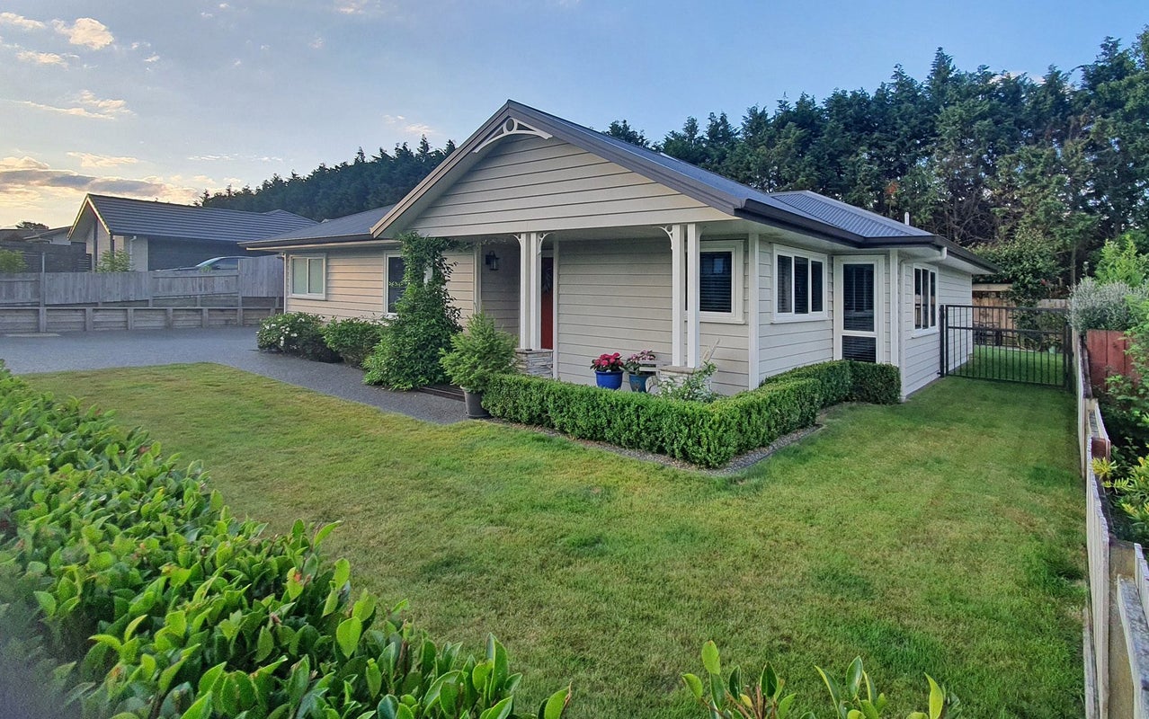 26 Bertrowe Drive, Ohauiti, Tauranga - Carousel 1