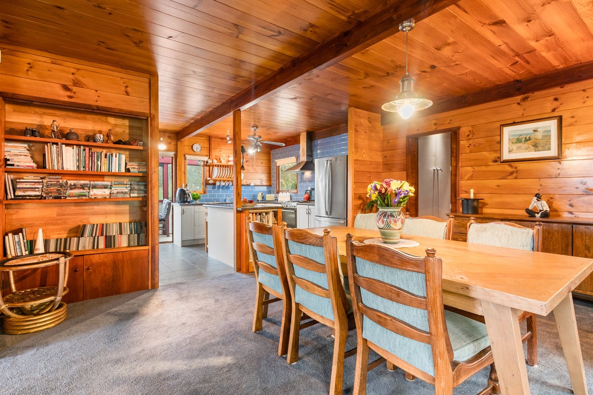 25 Reynolds Place, Torbay, Auckland - Carousel 1