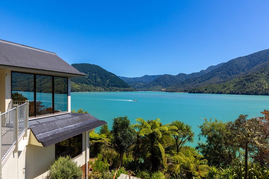 606 Moetapu Bay Road, Moetapu Bay, Linkwater - Carousel 1