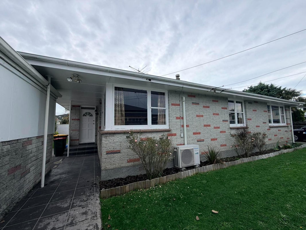 126B Epuni Street, Epuni, Lower Hutt - Carousel 1