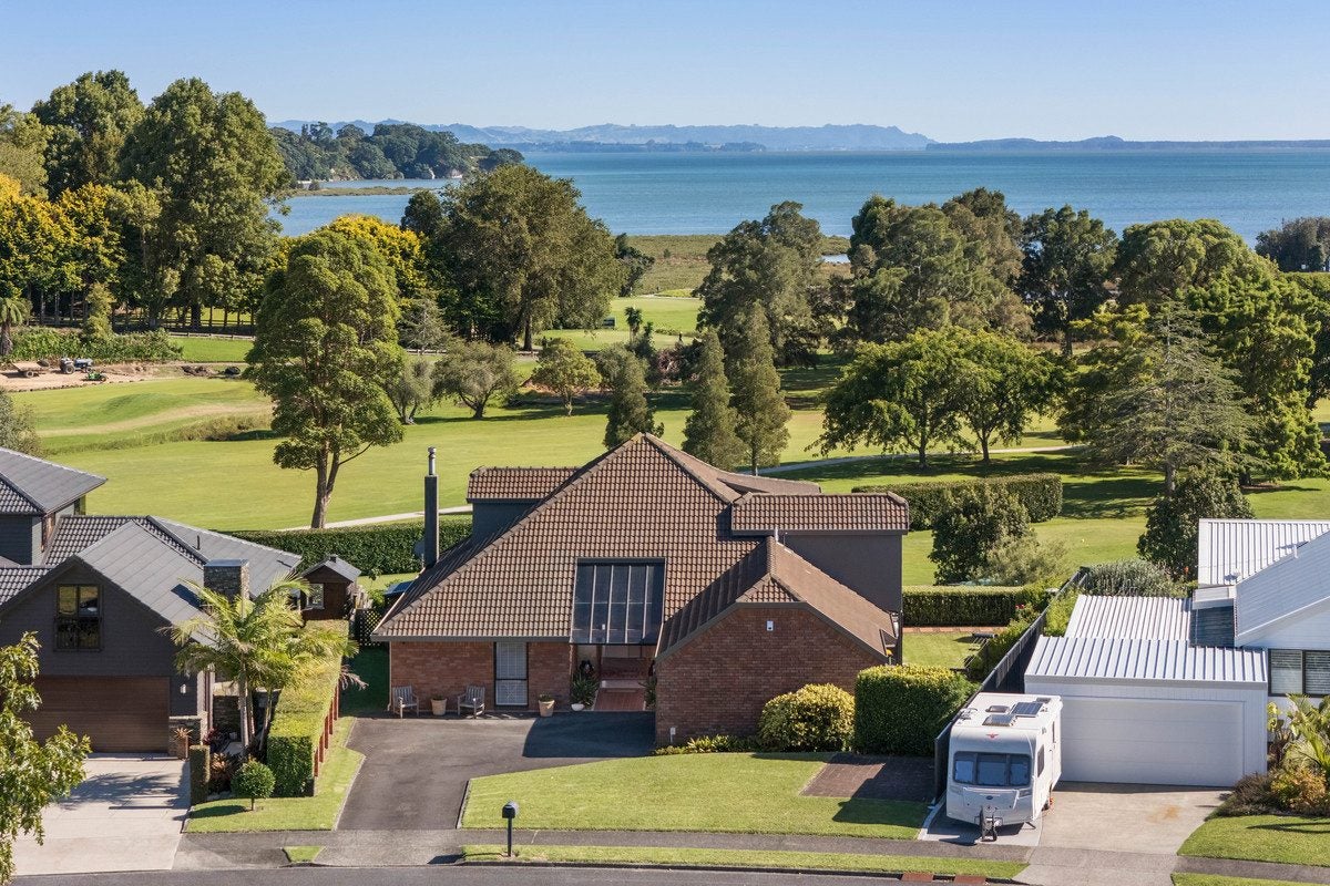 57 Links View Drive, Omokoroa, Omokoroa - Carousel 1