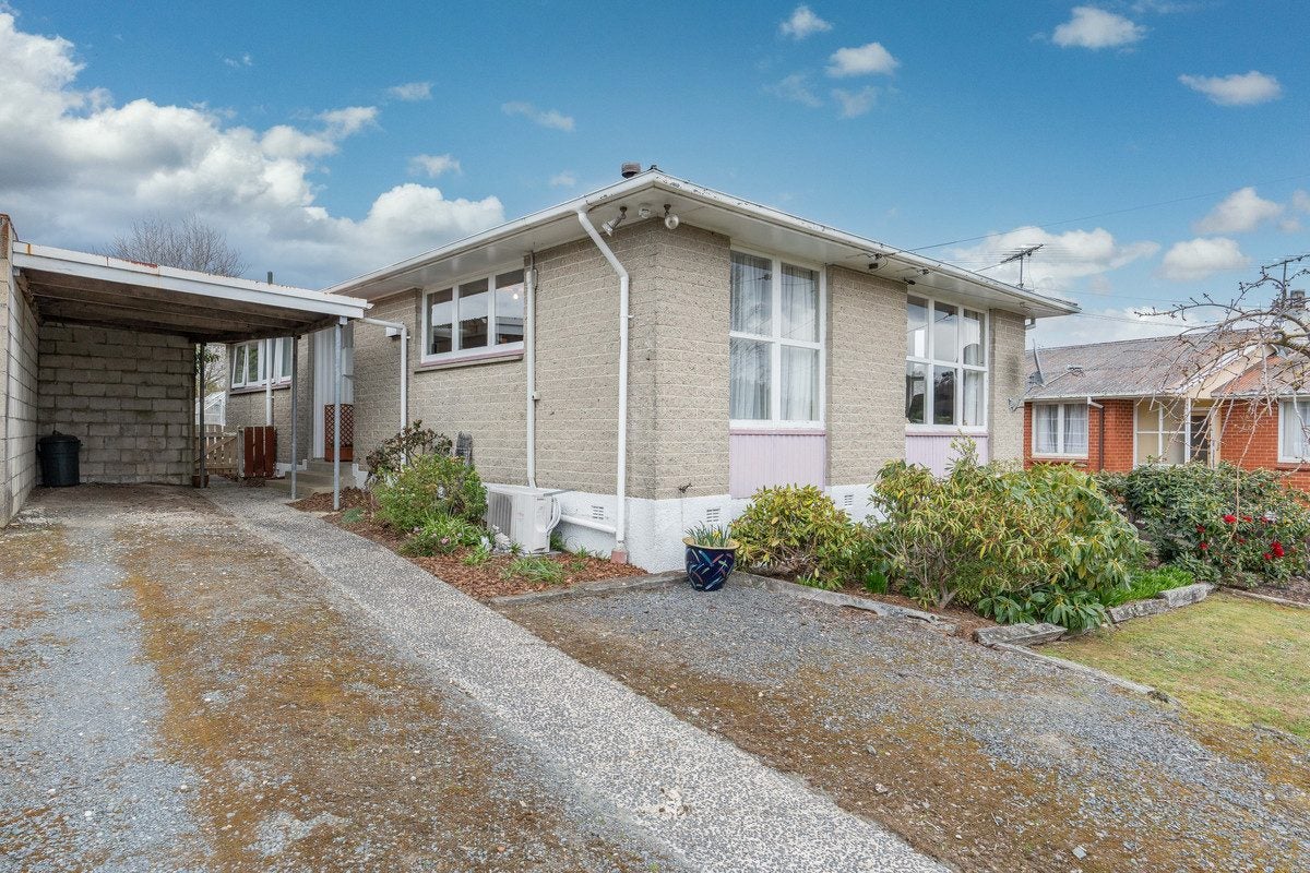 311 Brockville Road, Brockville, Dunedin - Carousel 1