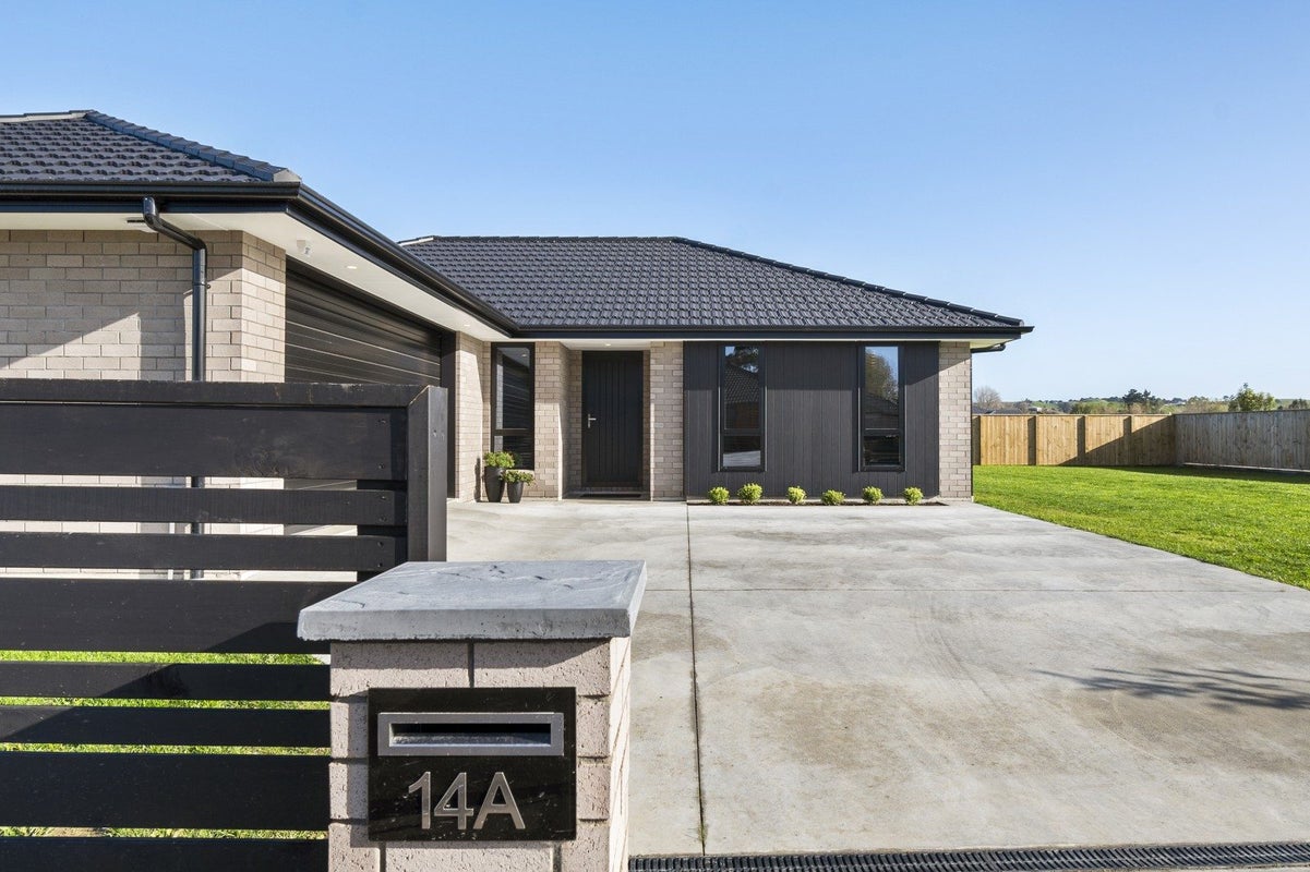 14A Turoa Street, Maewa, Feilding - Carousel 19