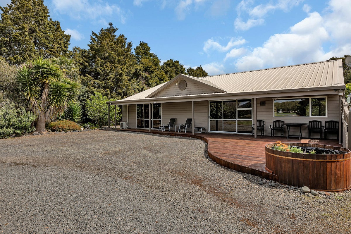572 Kara Road, Whangarei - Carousel 2