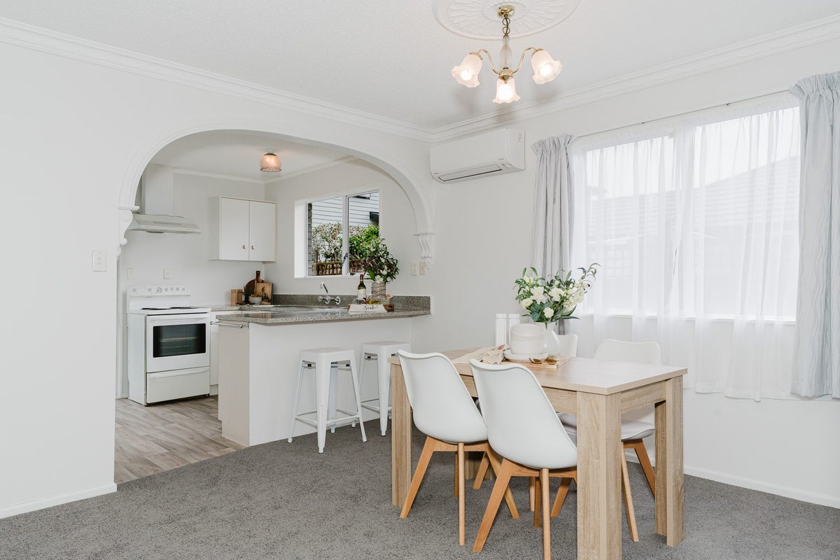 1B Wall Street, Nawton, Hamilton - Carousel 2