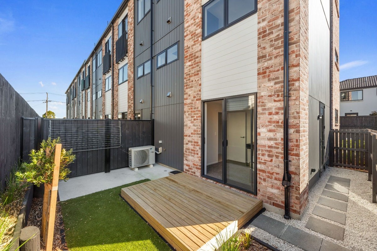 1/494 Richardson Road, Mount Roskill, Auckland - Carousel 15
