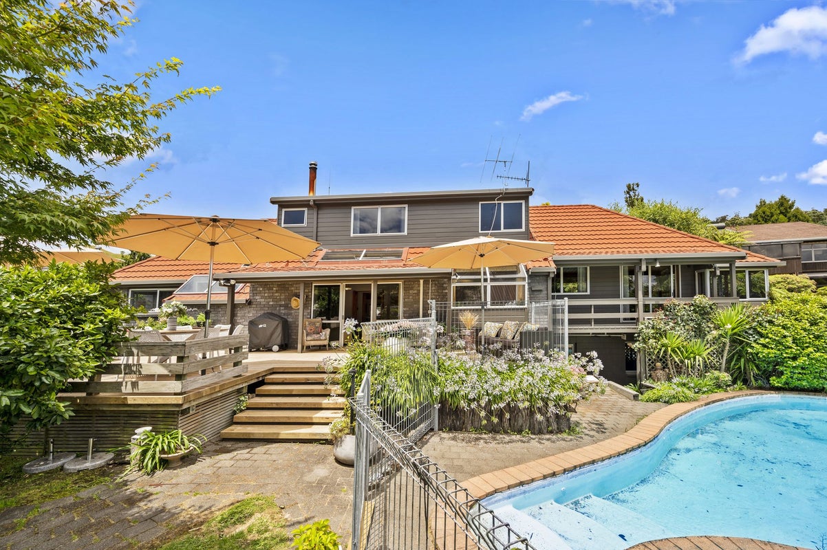 5 Highfield Place, Lynmore, Rotorua - Carousel 1