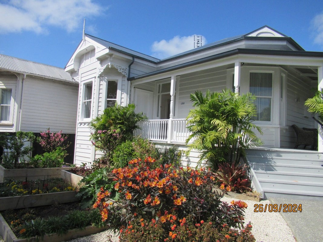 130 Williamson Avenue, Grey Lynn, Auckland - Carousel 1