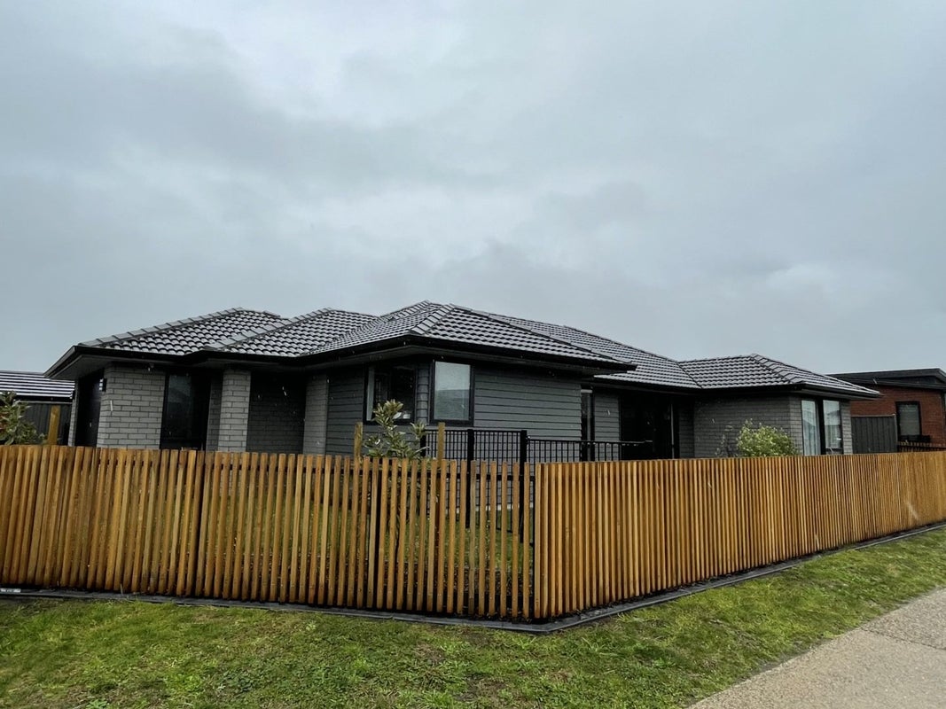 90 Tabraham Crescent, Pyes Pa, Tauranga - Carousel 14