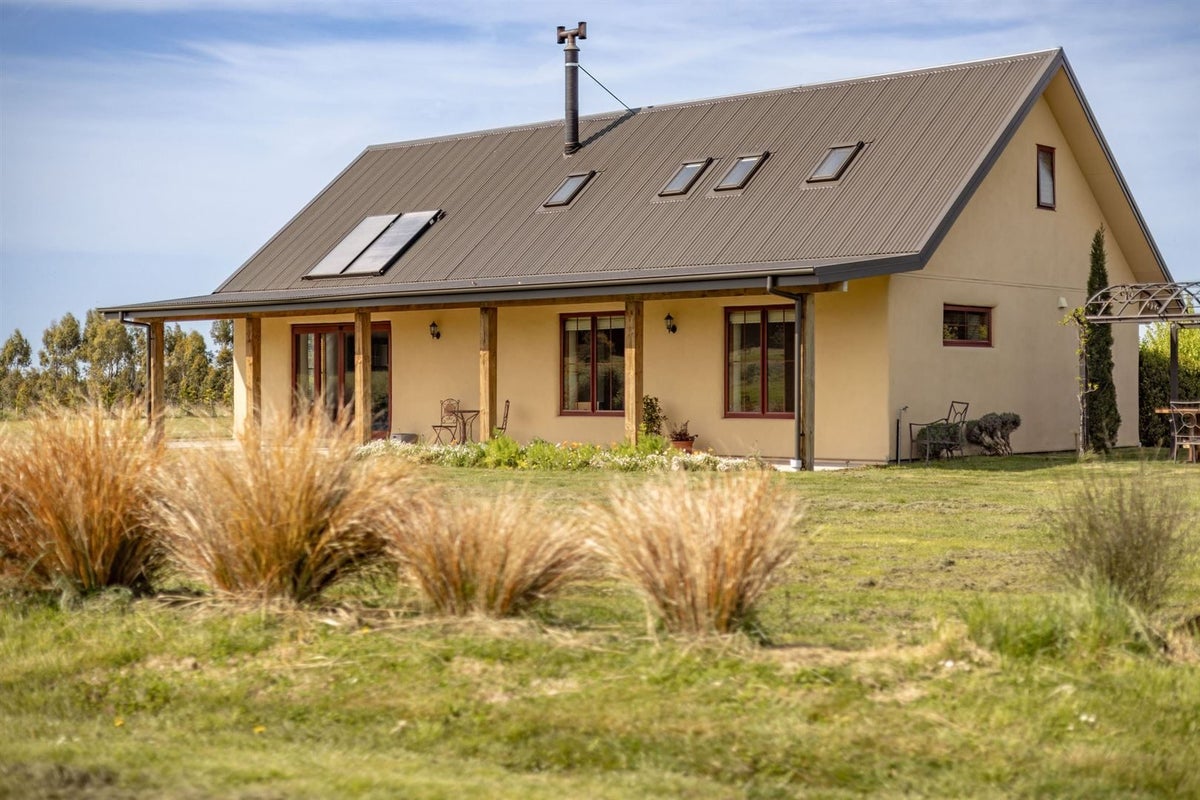 304 Stokes Road, Balcairn, Amberley - Carousel 43