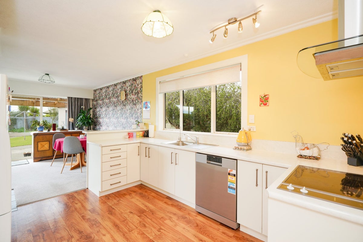 201 Dome Street, Newfield, Invercargill - Carousel 2