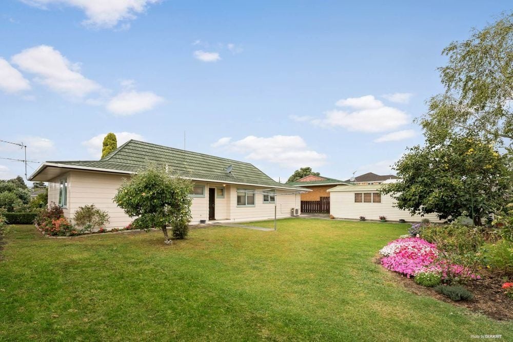 91 Opaheke Road, Opaheke, Papakura - Carousel 21