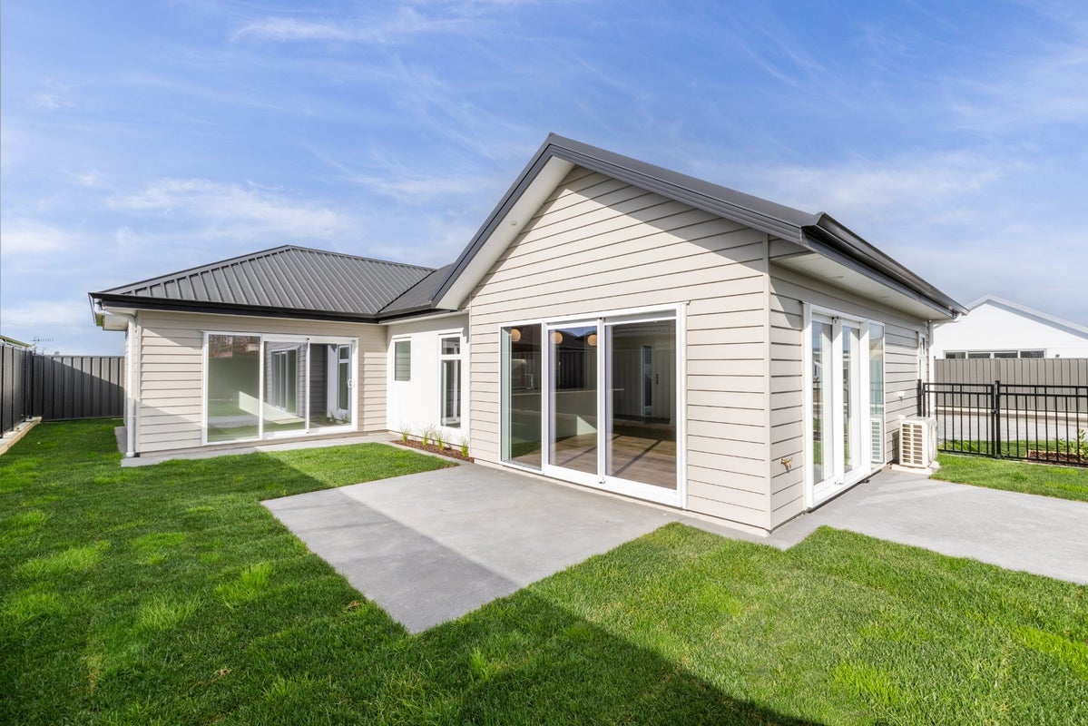 30 Wai Whatu Street, Meeanee, Napier - Carousel 2
