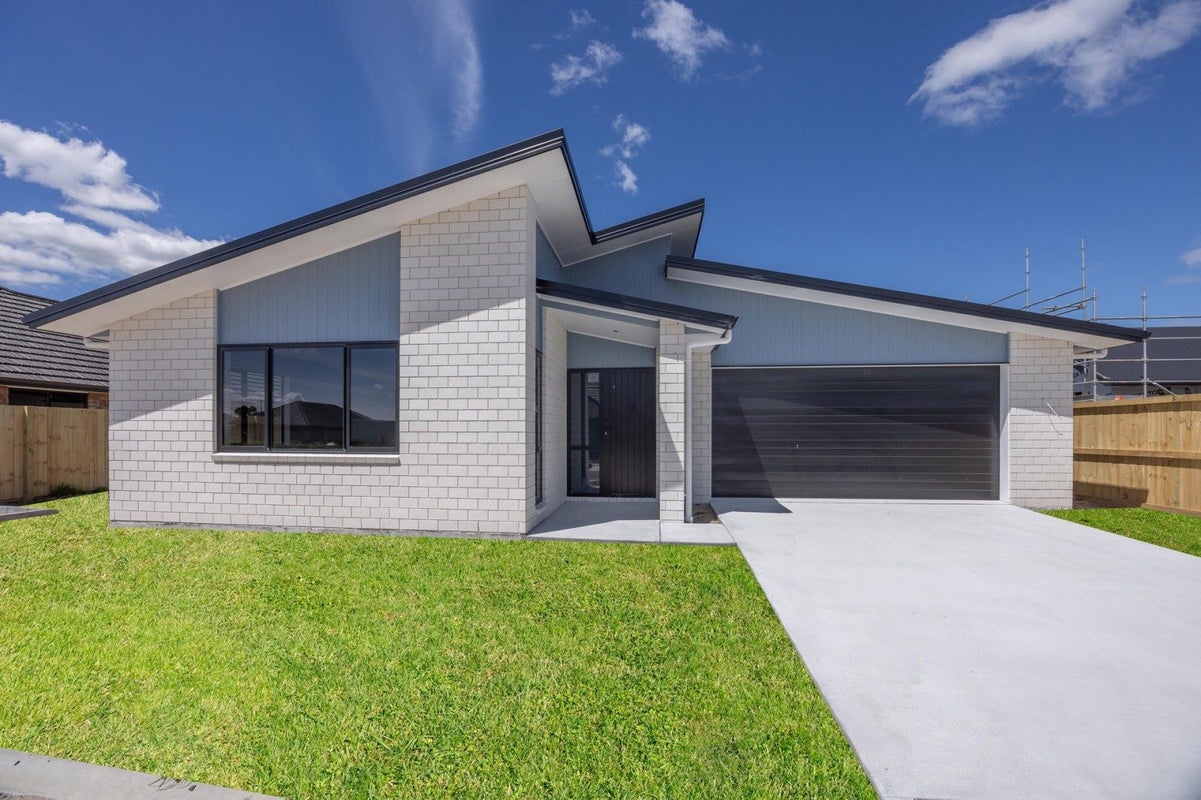 14 Korako Lane, Baverstock, Hamilton - Carousel 7