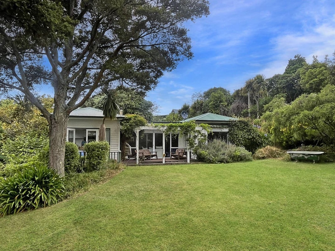 113A Taylors Mistake Road, Scarborough, Christchurch - Carousel 1