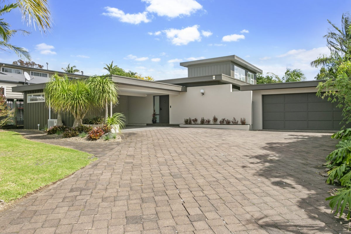 22 Glenmore Road, Sunnyhills, Auckland - Carousel 19