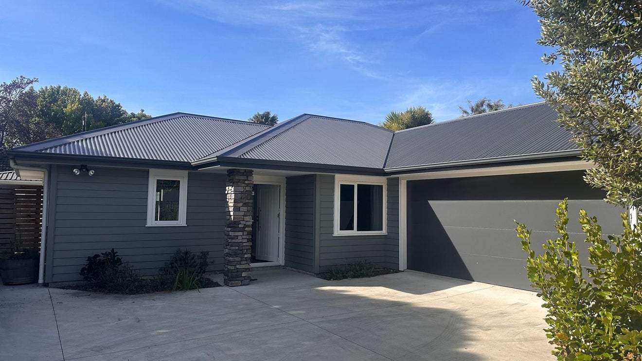 3A Viscount Place, West End, Palmerston North - Carousel 1