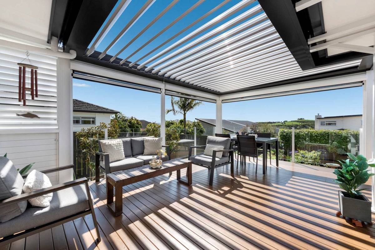 93 Liberty Crescent, Beachlands, Manukau City, Auckland - Carousel 2