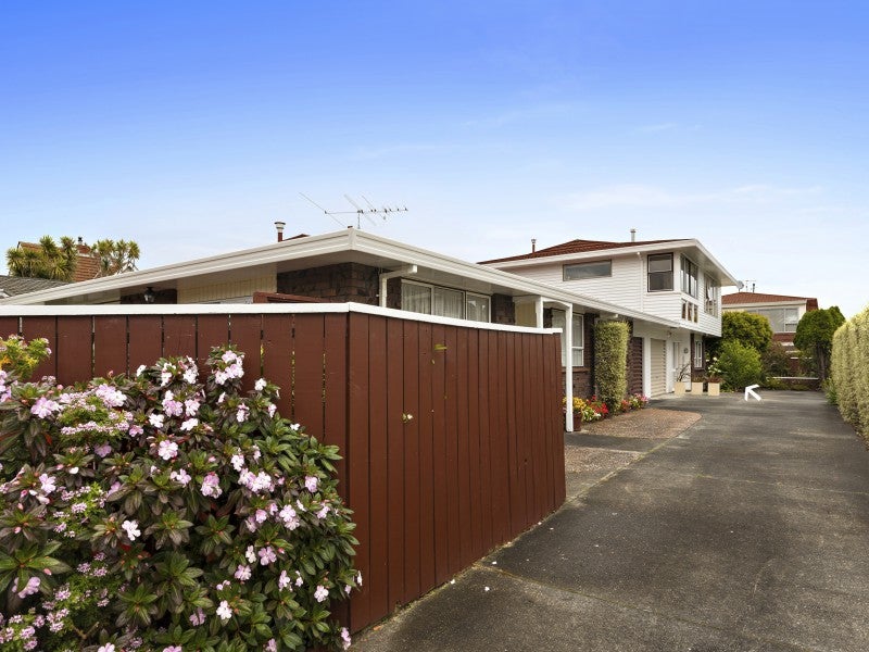 46A Queens Grove, Hutt Central, Lower Hutt - Carousel 17