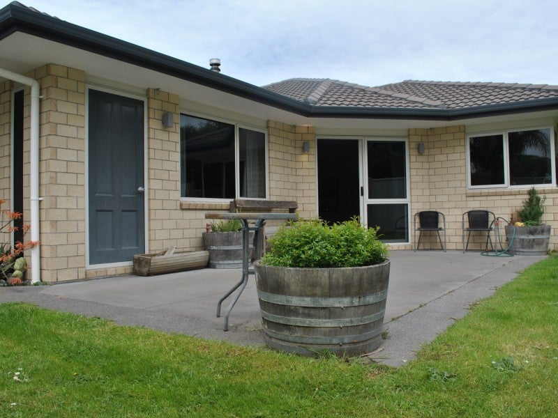 428 Back Ormond Road, Lytton West, Gisborne - Carousel 2