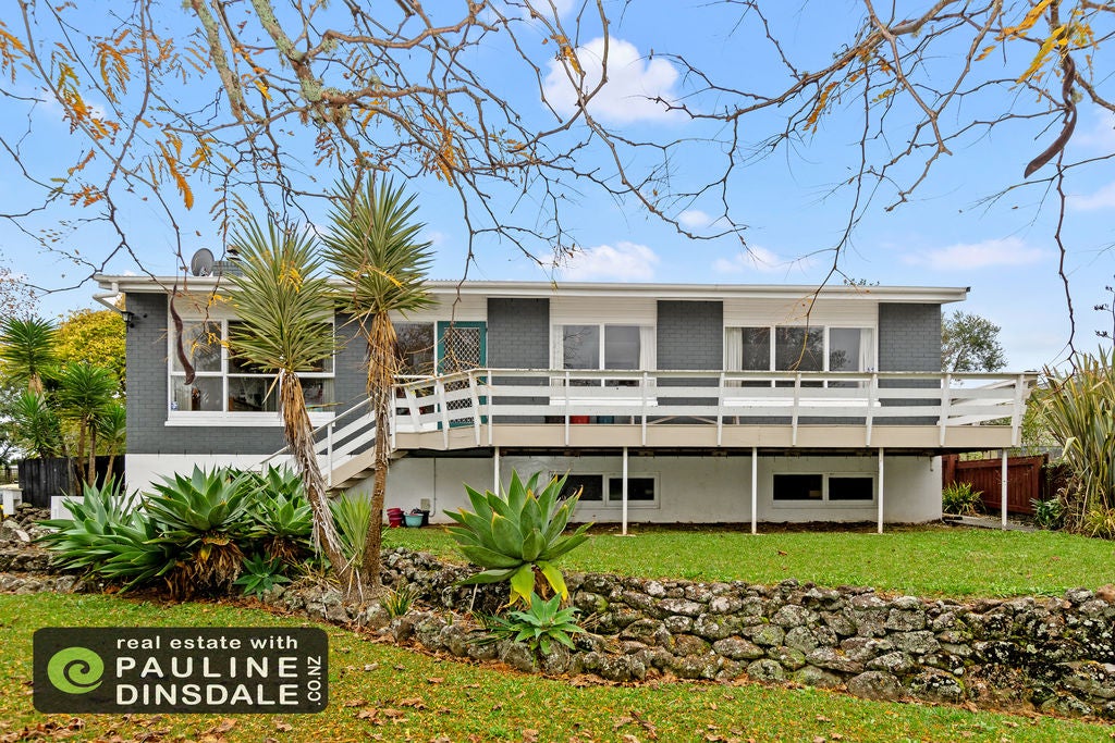 29 Eden Terrace, Kamo, Whangarei - Carousel 1