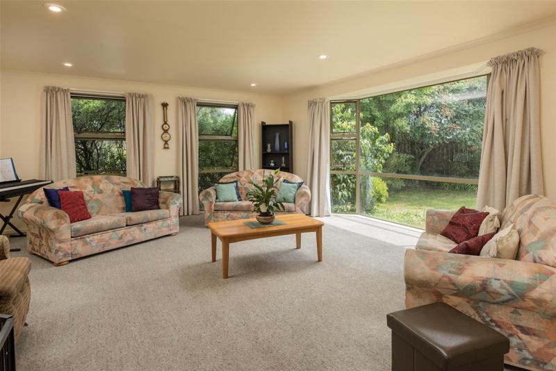 13 Cashmere Grove, Witherlea, Blenheim - Carousel 2