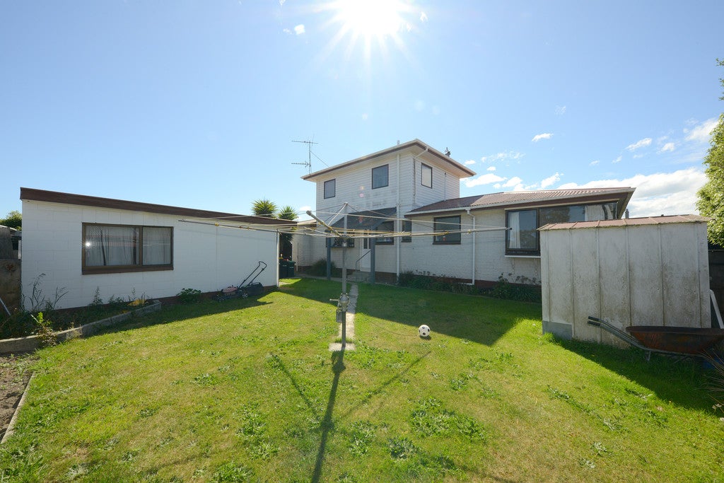 14 Staffordshire Street, Burwood, Christchurch - Carousel 16