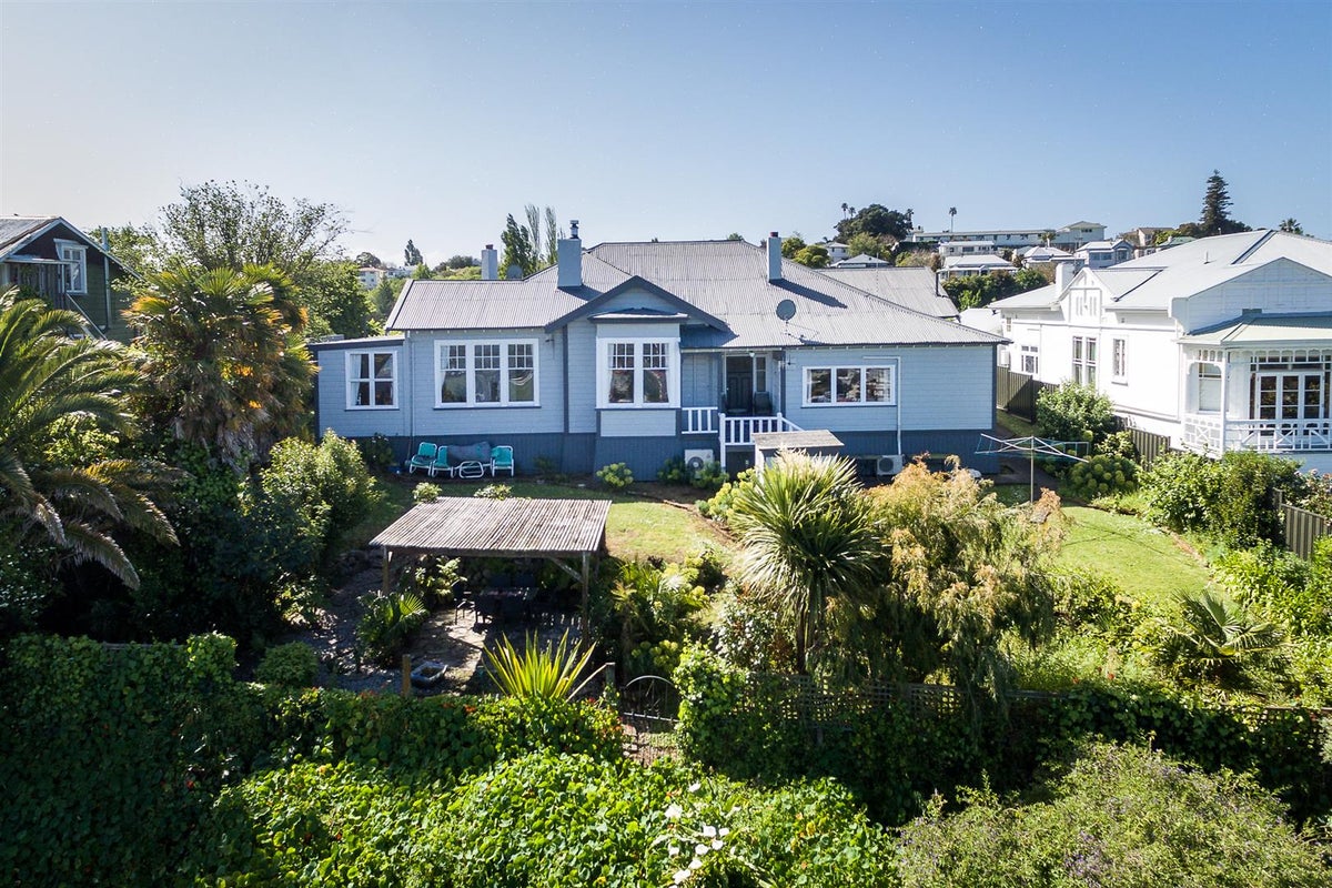 14 May Avenue, Hospital Hill, Napier - Carousel 1