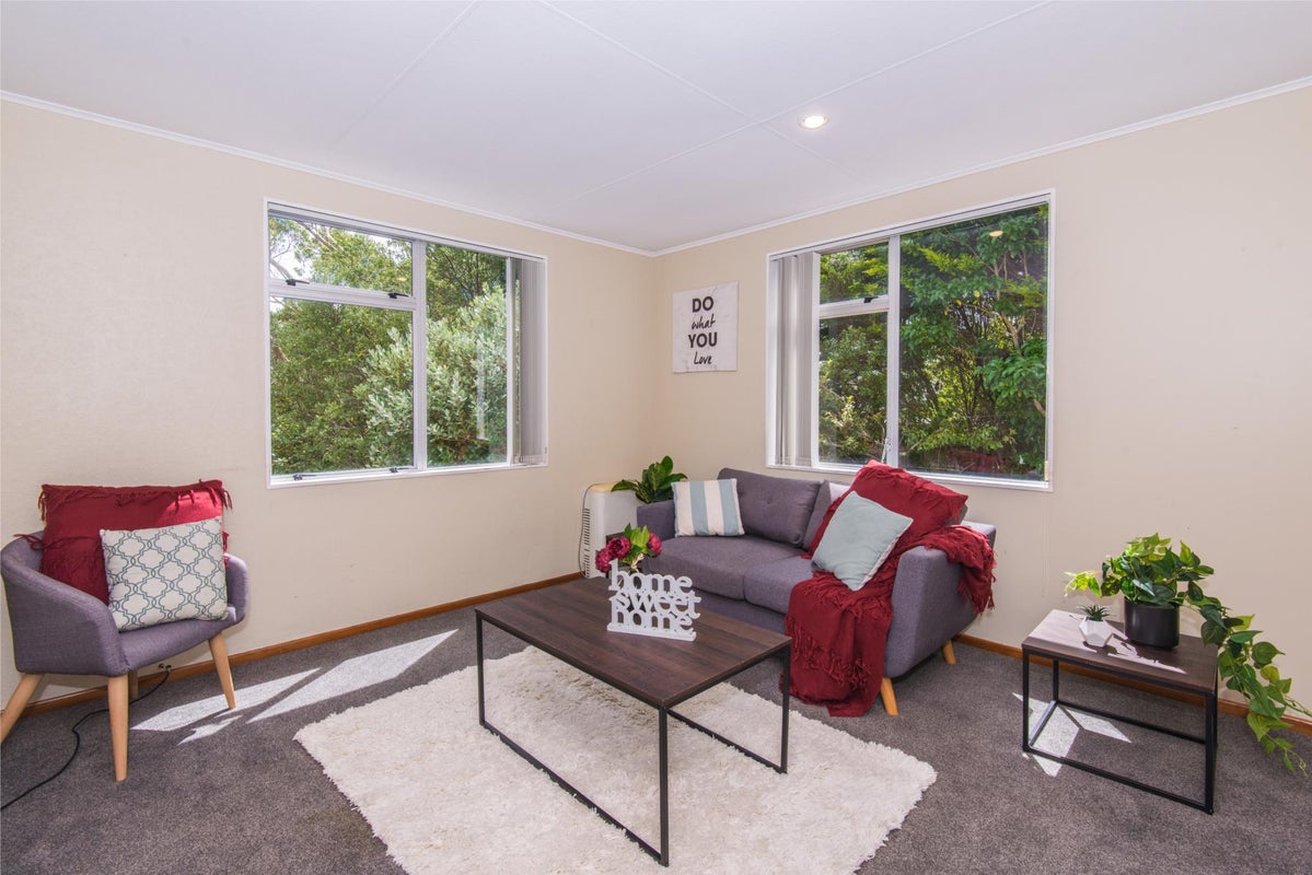 6 Calypso Street, Grenada North, Wellington - Carousel 2