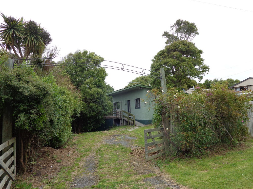 17 Rata Street, Balclutha - Carousel 17