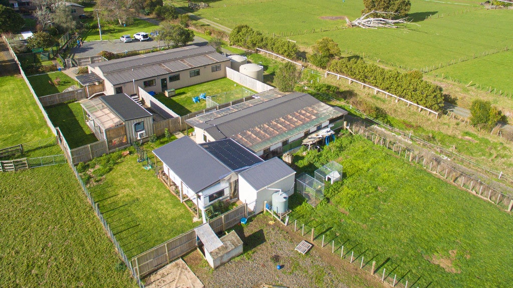 1218 Great South Road, Runciman, Drury - Carousel 20