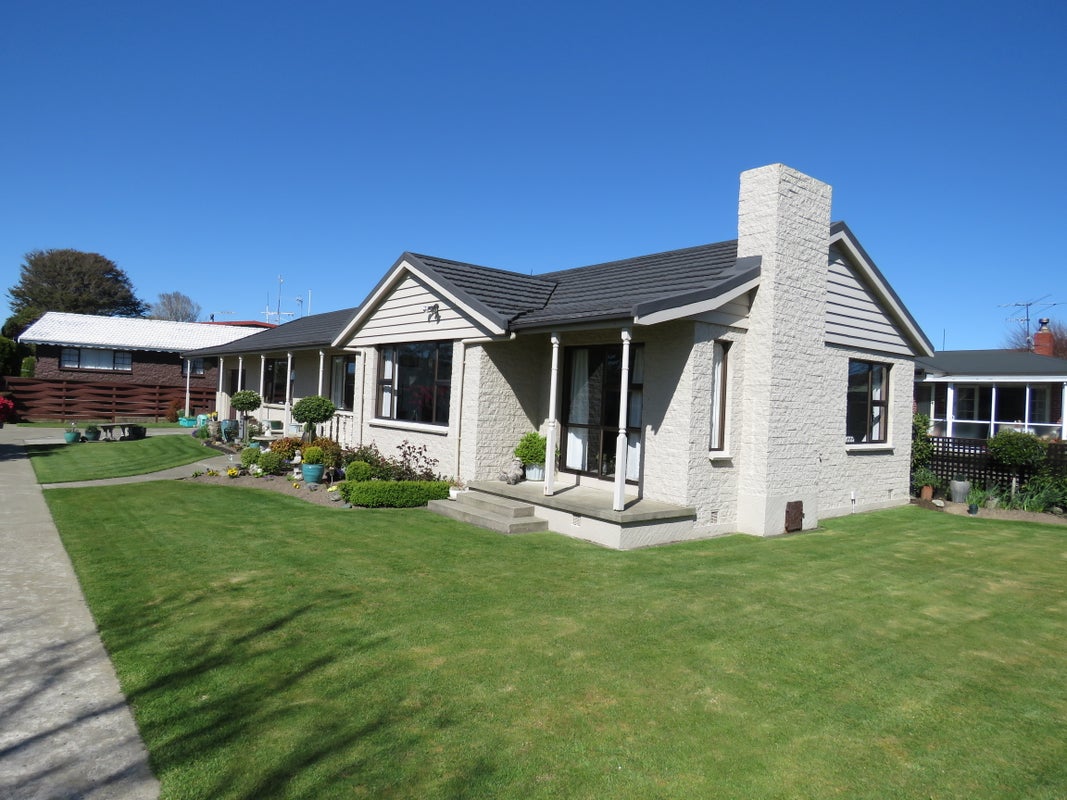 5 Isla Street, Hawthorndale, Invercargill - Carousel 1
