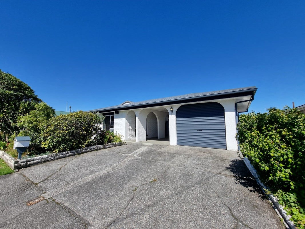 12 Jamieson Road, Karoro, Greymouth - Carousel 23