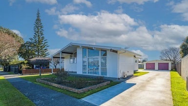 4 John F Kennedy Drive, Milson, Palmerston North - Carousel 1