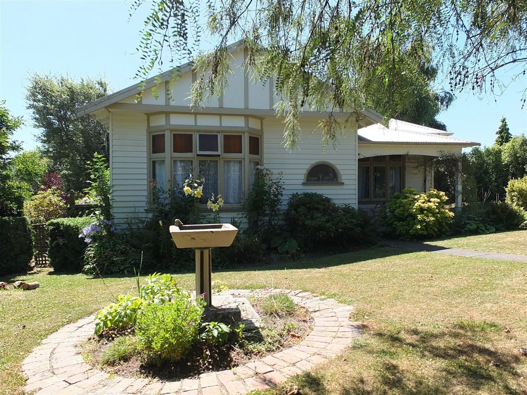 29 Luxmoore Road, Waimataitai, Timaru - Carousel 1