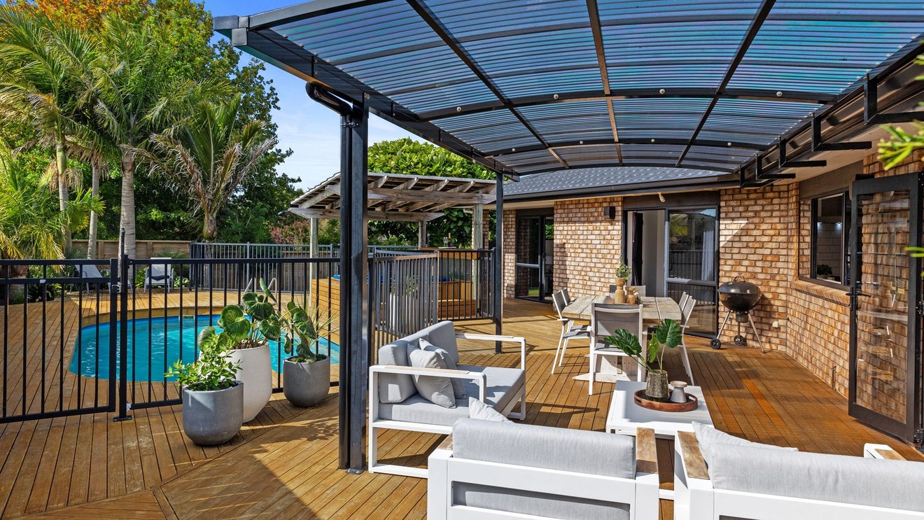 33 Stamford Place, Ohauiti, Tauranga - Carousel 1